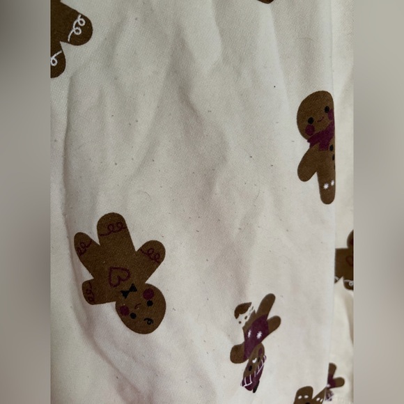 Gingerbread Sweater - Picture 3 of 4